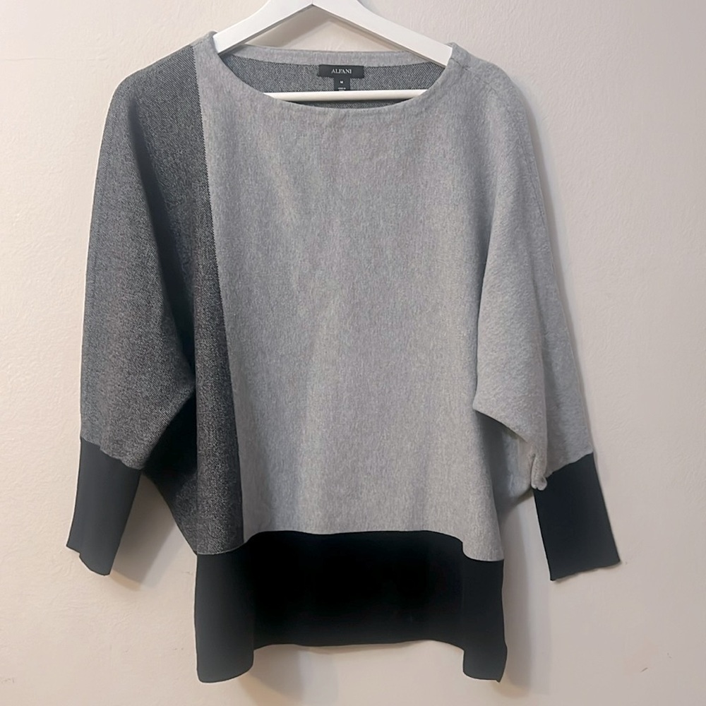 Alfani sweater size M officecore
